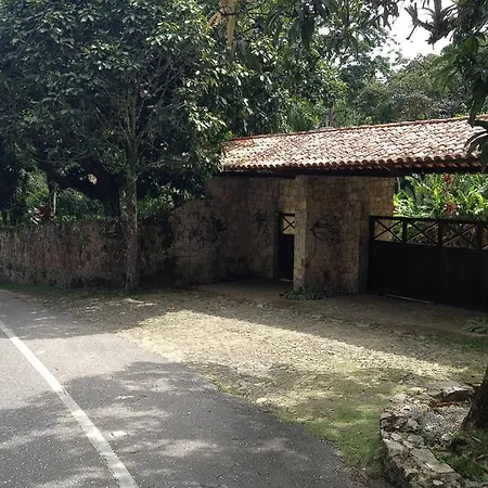 Chale Das Heliconeas - Suites Guaramiranga Exterior photo